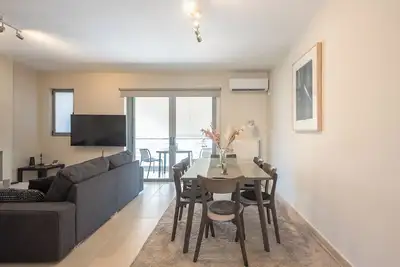 Image de Cozy 2 bedroom flat near Gazi