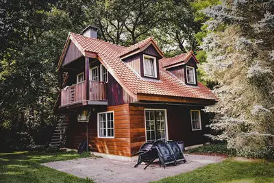 Image de Comfortable and fully equipped apartment located by forest