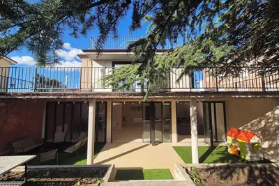 Image de Casa Rural Las Bengoas in Rioja by vineyards – 9 rooms Sleeps 30 with Bar & Bbq