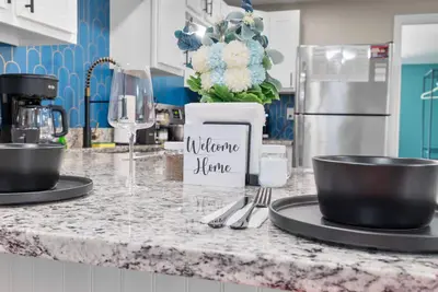 Image de Stylish, 5 Queen Beds, 2. 1Mi To Mohegan