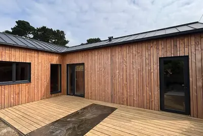 Image de Maison de vacances 'Maison De Vacance À 200m De La Mer' avec terrasse privée et jardin privé