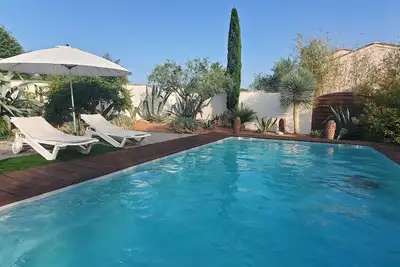 Image de Villa avec piscine, farniente sous les oliviers