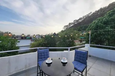 Image de Amanda Green Heritage 3bhk near Kainchi Dham