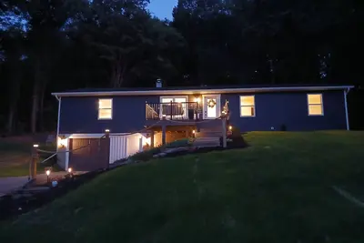 Image de Serene 4-bedroom house with hot tub and a game room in charming Conestoga