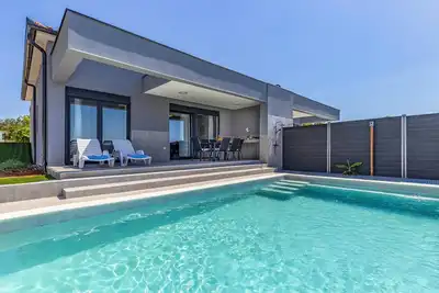 Image de Istriensonne 0786 - Newly Built Semi-Detached House Double 2 with Private Pool