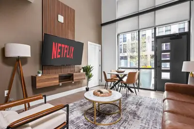 Image de Downtown Townhouse: Game Room+Pool++Gym