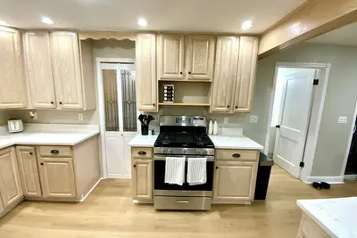 Image de Charming 3-bedroom house in peaceful Mentor with Ac