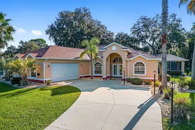 Image de Charming Golf Retreat - Pool/hot tub sleep 6