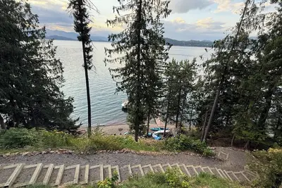 Image de The cabinette on beautiful Lake Pend Oreille