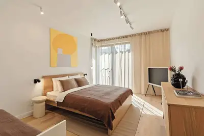 Image de TurnKey | Henry's Tower Apartment Iii-2