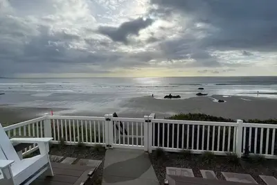Image de Cayucos Beach Shack