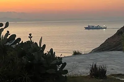 Image de House by the sea in Kea Cyclades