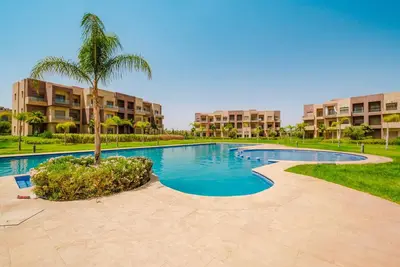 Image de Appartement de charme résidence avec piscine Wi-Fi