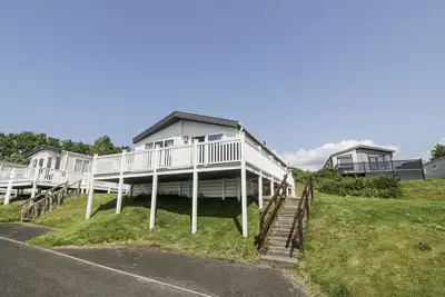 Image de Manor Heights Lodge, pet friendly, with a garden in Wemyss Bay