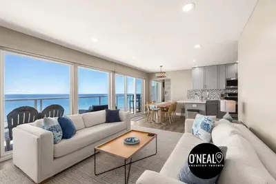 Image de Stunning Ocean View Apartment - 3 bedrooms