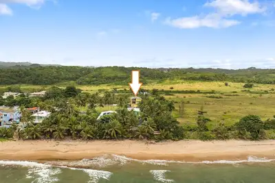 Image de Yellow Beach House Unit A - two min walk to the Beach