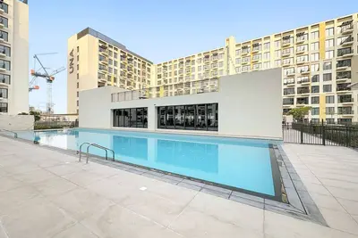 Image de First Class | 1br | Modern with Tranquil Touch