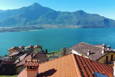 Image de Andrea panoramic vacation apartment on Lake Como