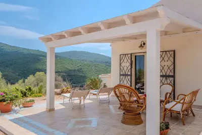 Image de Maison de vacances privée avec climatisation, Wifi, Tv, patio, animaux admis, vue panoramique