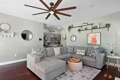 Image de Beautiful Bayside Bungalow 10 min to Beach