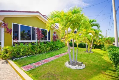 Image de 3br Villa in Drax Hall Country Club