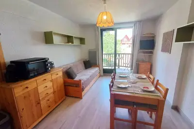 Image de Superbe studio de 4 couchages avec coin nuit fermé à Réallon 224c