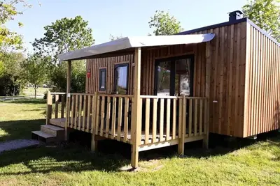 Image de Mobil-home Prestige Trio - 3 chambres - 2 salles de bains - 2 Wc - Clim - Tv + Lave vaisselle 8 personnes