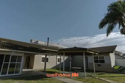 Image de Casa ampla em Florianopolis a 200m da praia