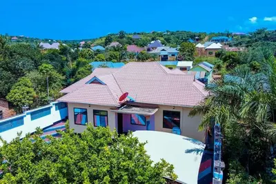 Image de Pleasant 3-bedroom house with Ac in charming Kigoma