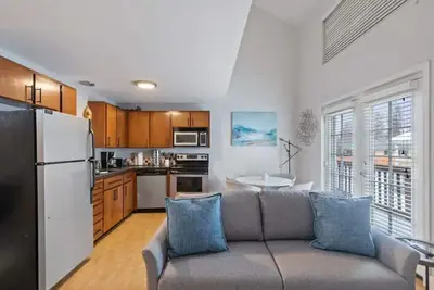 Image de 1bdrm townhouse in Perry District