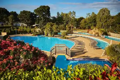 Image de Mobil-home | Comfort Xl | 4 Ch. | 8 pers. | Terrasse surélevée | A/C