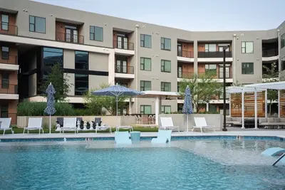 Image de Casita Cactus | near Domain & Q2 | WiFi + Gym