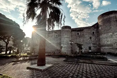 Image de Dimora Di Nardo, Geranio Apartment, in the heart of Catania