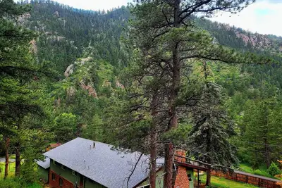 Image de Casa Verde, near Rocky mountain national Park, fishing in private water, dogs Ok!