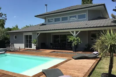 Image de Sublime villa d'architecte unique contemporaine sur Cap d'Agde