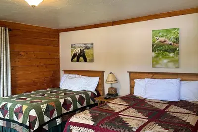 Image de Katmai Lakefront Room, Homer Floatplane Lodge