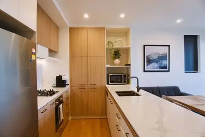 Image de Signature Suite - 2br 2Bath Stay