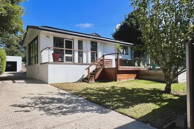 Image de Coastal Beach Retreat, Cowes Phillip Island (fireplace, 2x separate lounges)