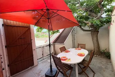 Image de T3 Rénové Rdc, 4p, Animaux Ok, Parking, 400m Plage