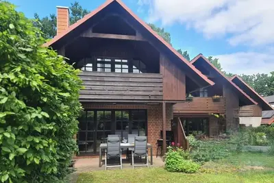 Image de Cozy vacation home between lake, forest and sea