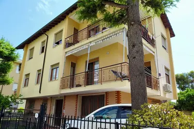 Image de Casa recién reformada. Mascotas. Bicicletas. Playas y montañas a pocos metros.