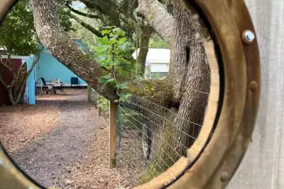 Image de Perdido Surf Shack- a unique tiny home close to Nas, Bayou Tarkiln Sp and beach