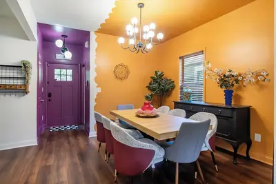 Image de Stylish stay! 8 min from Mercedes Benz Stadium