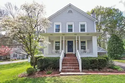 Image de Holiday Getaway ~ Hot Tub + Family-Friendly