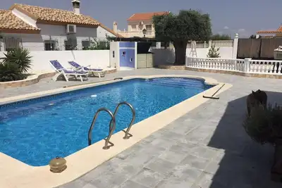 Image de Beautiful, fully equipped detached villa with a private swimming pool.