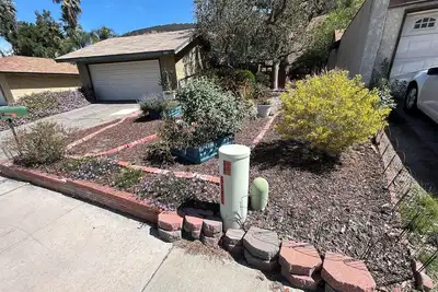 Image de Spacious 3 Bed, 3 Bath Home w/Yard Pet & Family Friendly Ideal for 30+ Day Stays