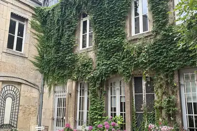 Image de Le Préfecture - Haussmannien au cœur de Dijon