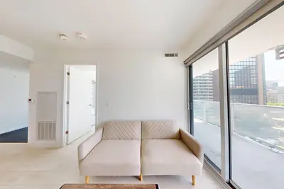 Image de 1+1 Br Eaton Centre, Tmu, UofT, Tgh SickKids