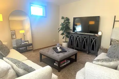 Image de Raindrop Condo - Private Deck Near Beach