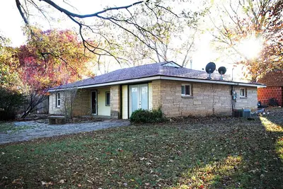 Image de Delightful 3-bedroom house with Ac in Fall River